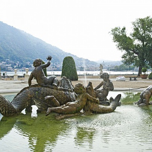La fontana monumentale di Villa Olmo